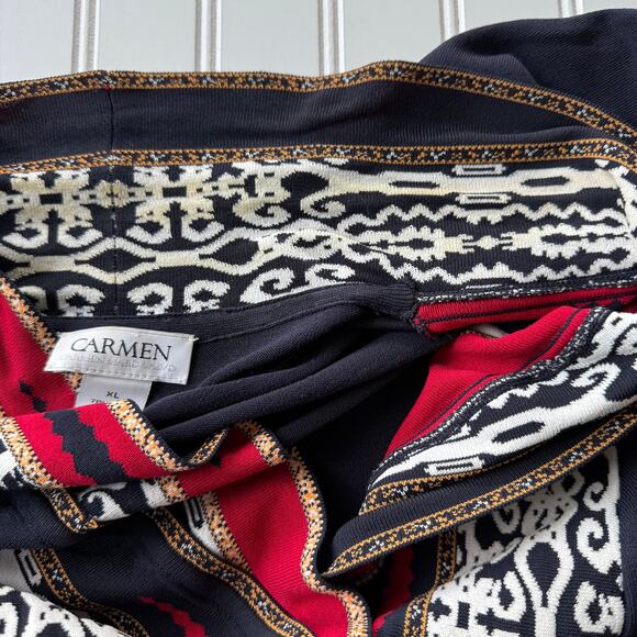 Carmen Size XL cardigan - Picture 11 of 12